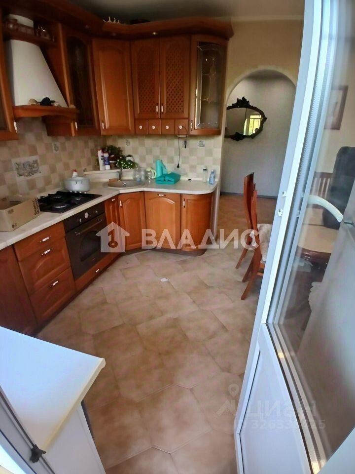 Продажа 2-комн квартиры на вторичном рынке д. Островцы, улица Подмосковная, 16