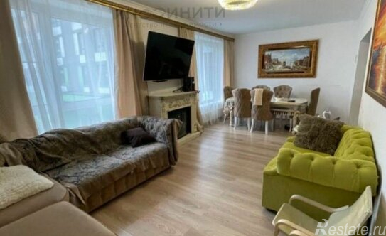 Продажа 3-комн квартиры на вторичном рынке улица Александры Монаховой,  д. 98 к1