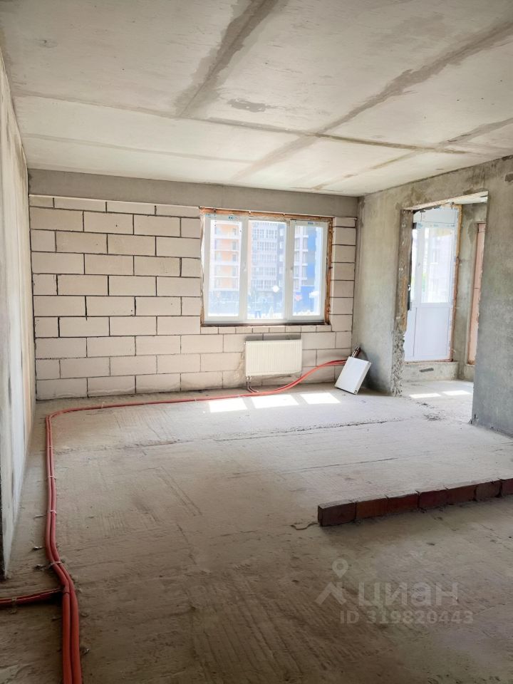 Продажа 3-комн квартиры на вторичном рынке улица Лобачевского, 118к2