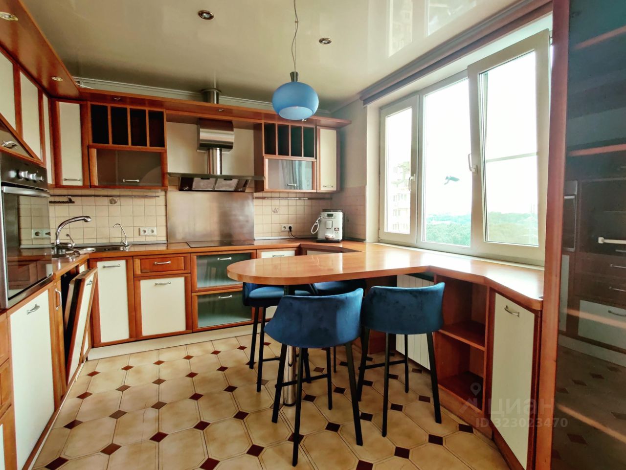 Аренда 4-комн квартиры на вторичном рынке Пятницкое шоссе, 23к1