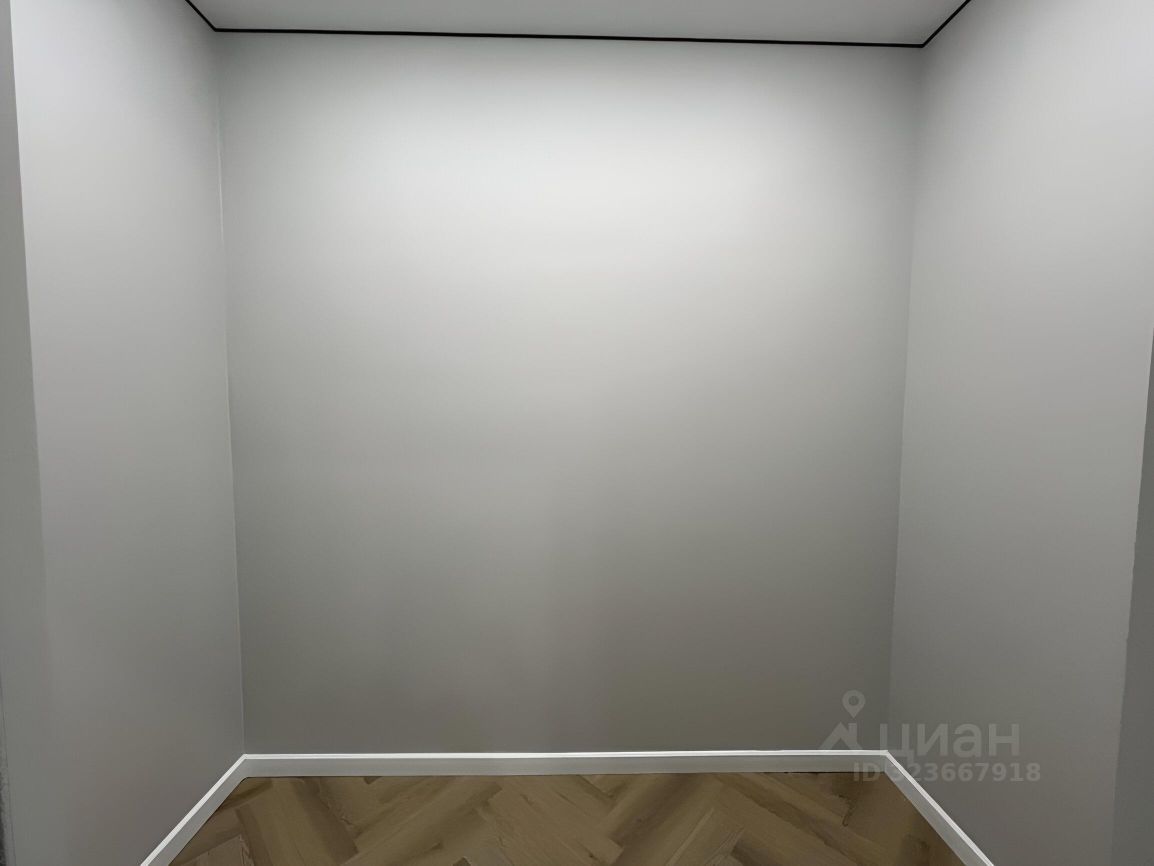 Продажа 2-комн квартиры на вторичном рынке Новоостаповская улица, 20