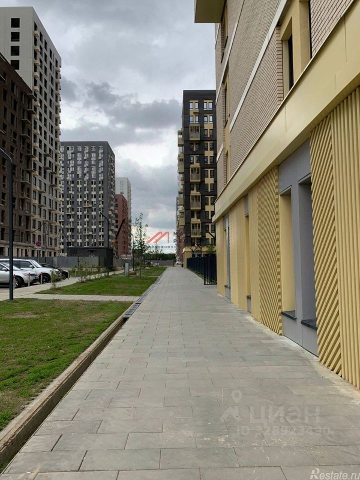 Продажа торгового помещения Коробово, улица Авиаторов,  д. 7