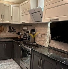 Аренда 1-комн квартиры на вторичном рынке ул Добролюбова,  д. 27А