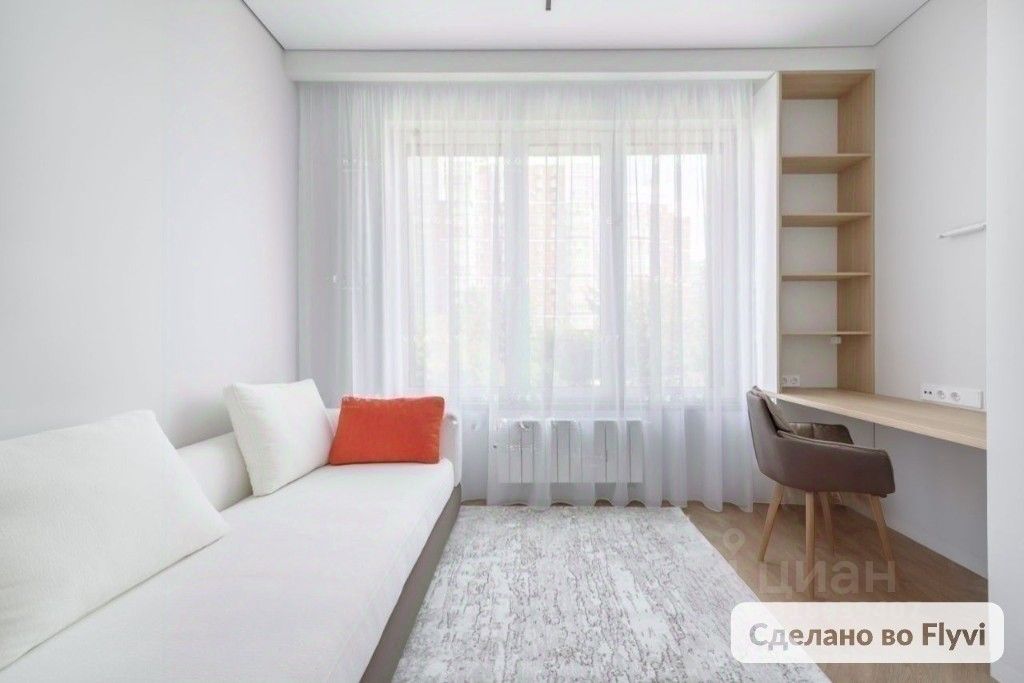 Продажа 3-комн квартиры на вторичном рынке Винницкая улица, 8к2