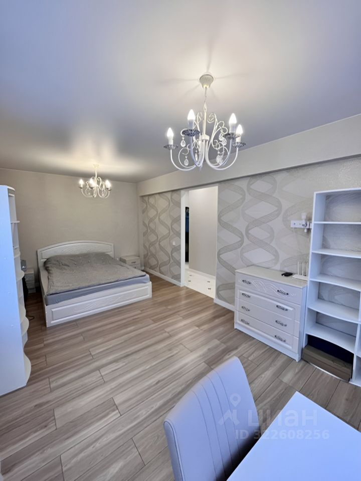 Продажа 1-комн квартиры на вторичном рынке улица Карпинского, 23К2