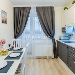 Продажа 1-комн квартиры на вторичном рынке ул Русановская,  д. 18,  к. 1