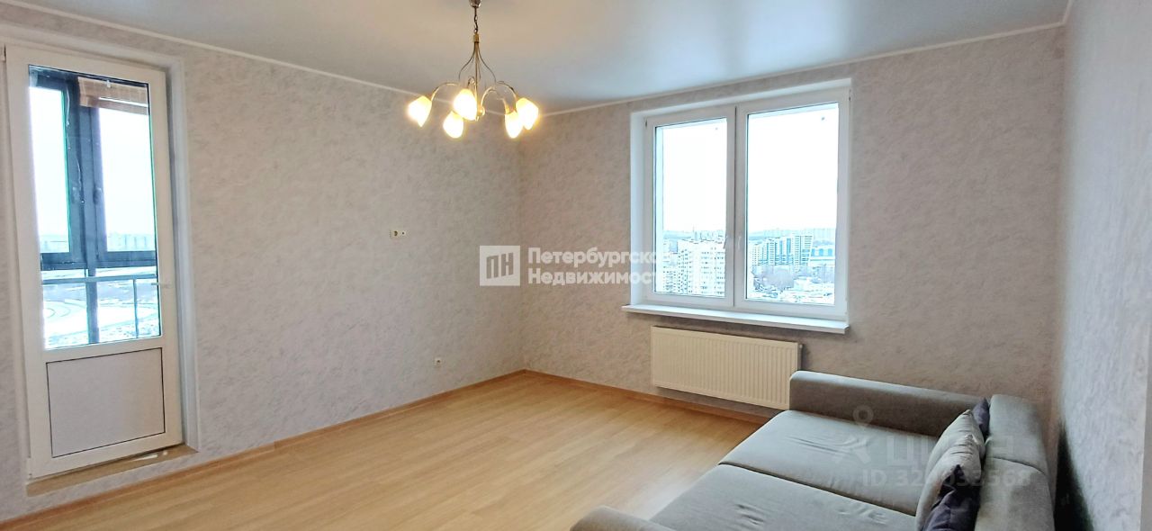 Продажа 3-комн квартиры на вторичном рынке улица Русановская, 17к4