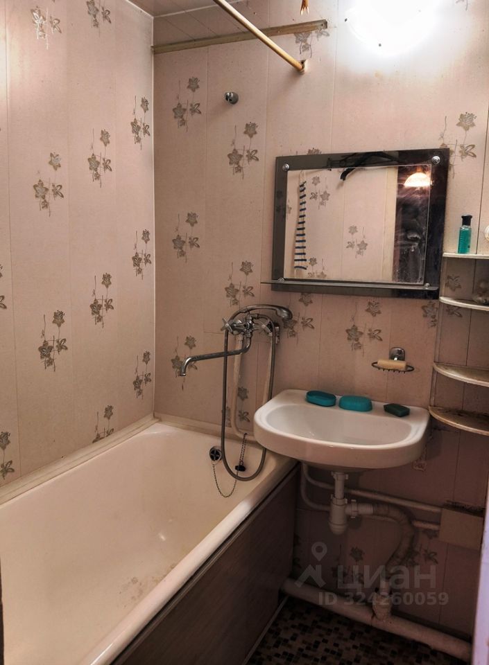 Продажа 3-комн квартиры на вторичном рынке Вяземская улица, 5