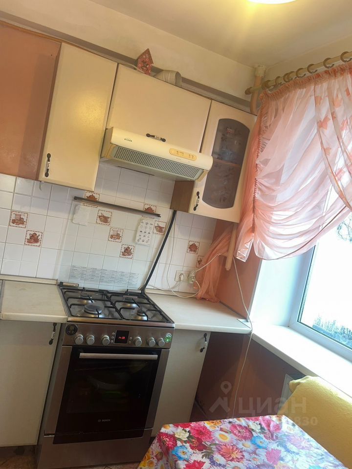 Продажа 3-комн квартиры на вторичном рынке Авиационная улица, 44