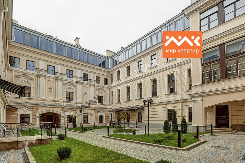 Продажа 2-комн квартиры на вторичном рынке Кутузова наб,  д. 24