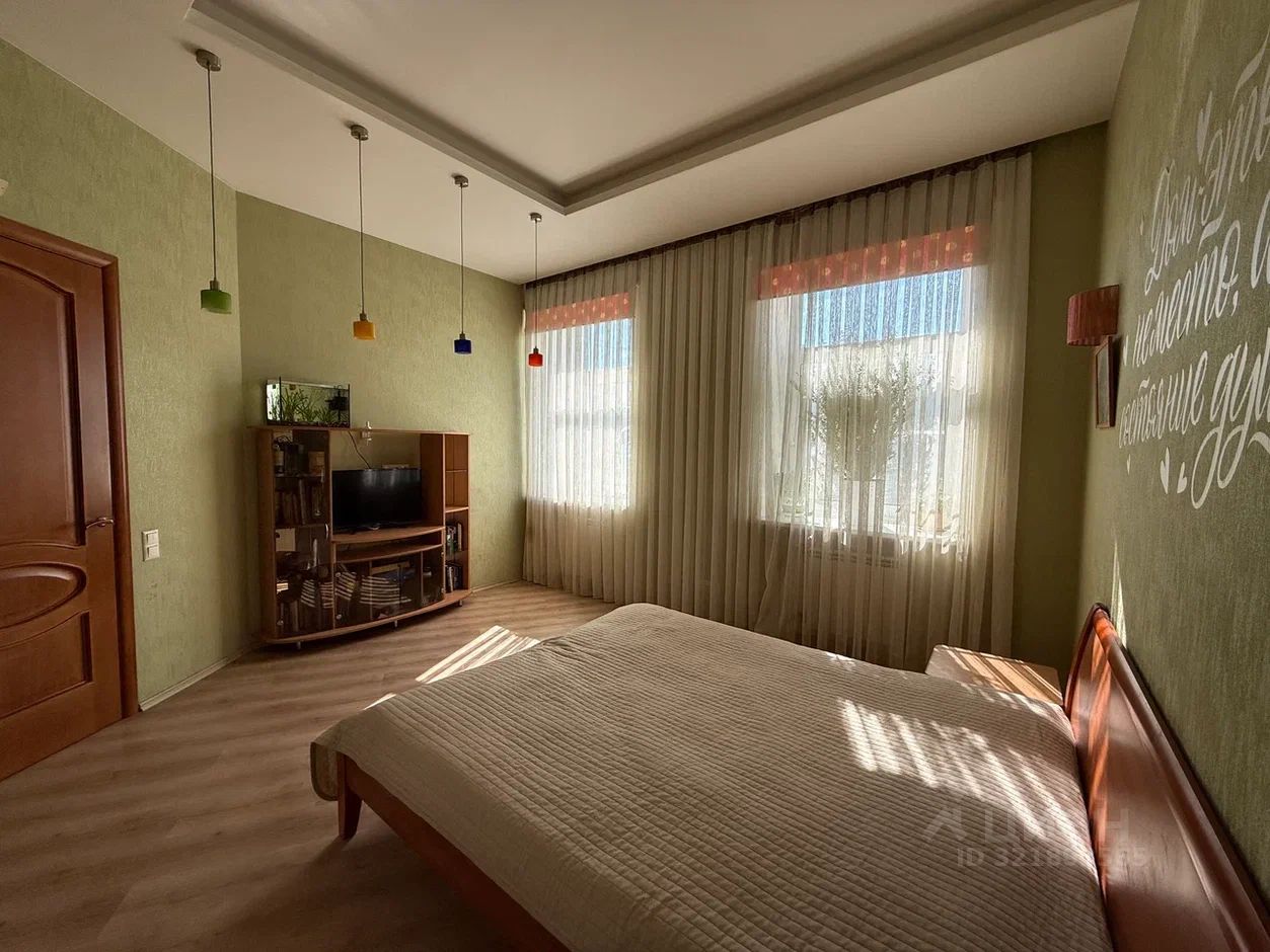 Продажа 3-комн квартиры на вторичном рынке Каменноостровский проспект, 44/16Б