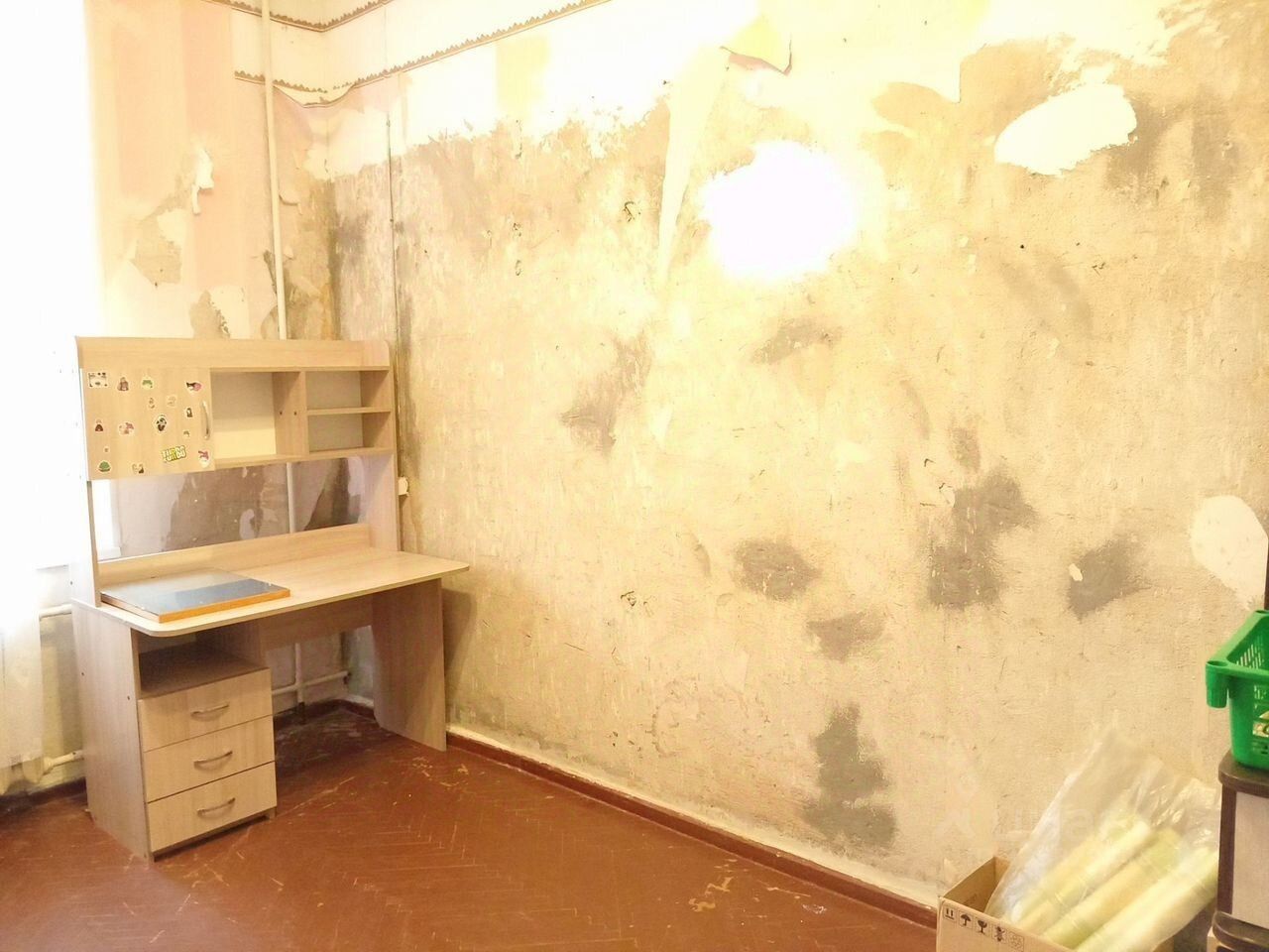 Продажа 2-комн квартиры на вторичном рынке пос. Парусинка, Ивангород, улица Текстильщиков, 4