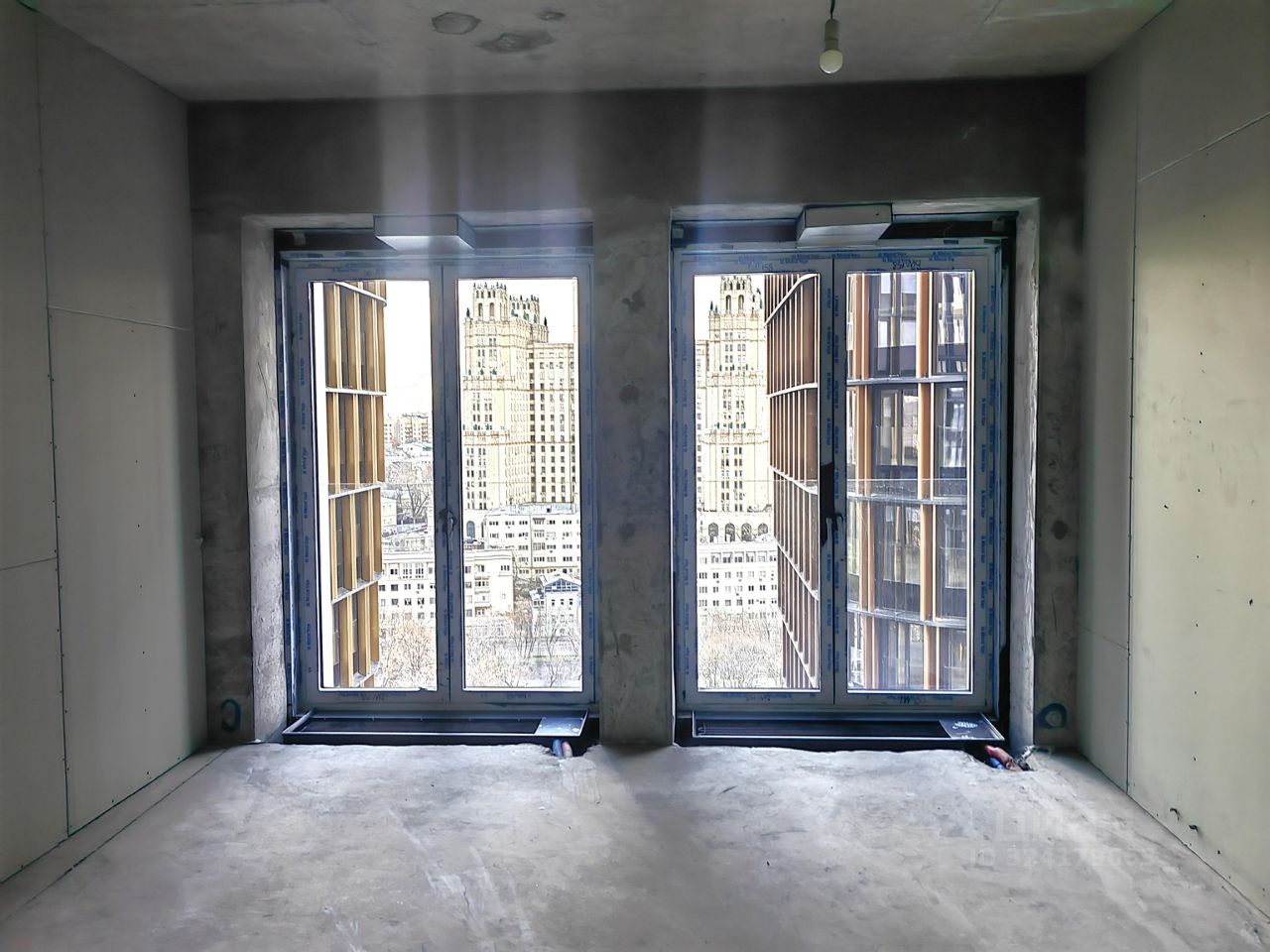 Продажа 3-комн квартиры на вторичном рынке Дружинниковская улица, 15