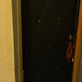 Продажа 2-комн квартиры на вторичном рынке улица Раменки,  д. 25 к2