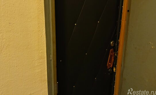 Продажа 2-комн квартиры на вторичном рынке улица Раменки,  д. 25 к2