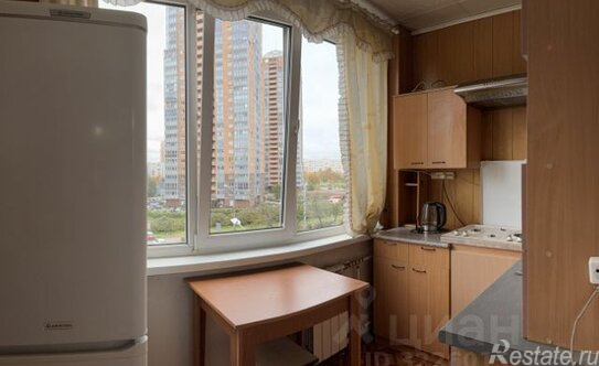 Продажа 2-комн квартиры на вторичном рынке улица Белы Куна