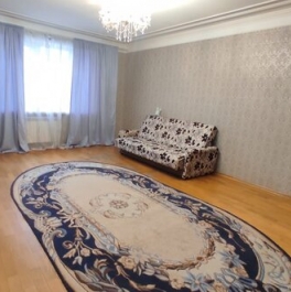 Аренда 2-комн квартиры на вторичном рынке улица Хошимина,  д. 12