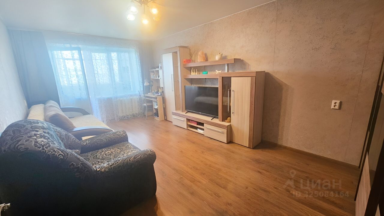 Продажа 4-комн квартиры на вторичном рынке Ивантеевка, Центральный проезд,  д. 1