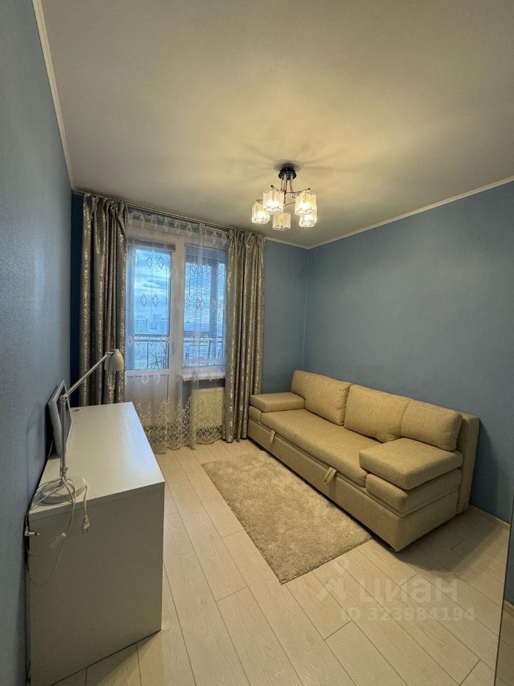 Аренда 2-комн квартиры на вторичном рынке улица Русановская, 17к2