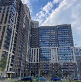 Продажа 3-комн квартиры на вторичном рынке Красногорск, Просторная улица,  д. 12