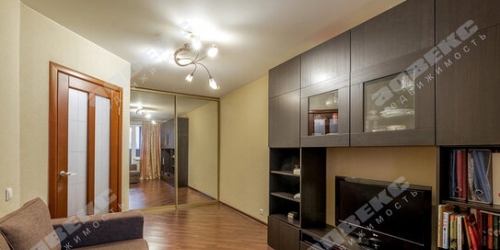 1-комн квартира ул Бутлерова,  д. 40