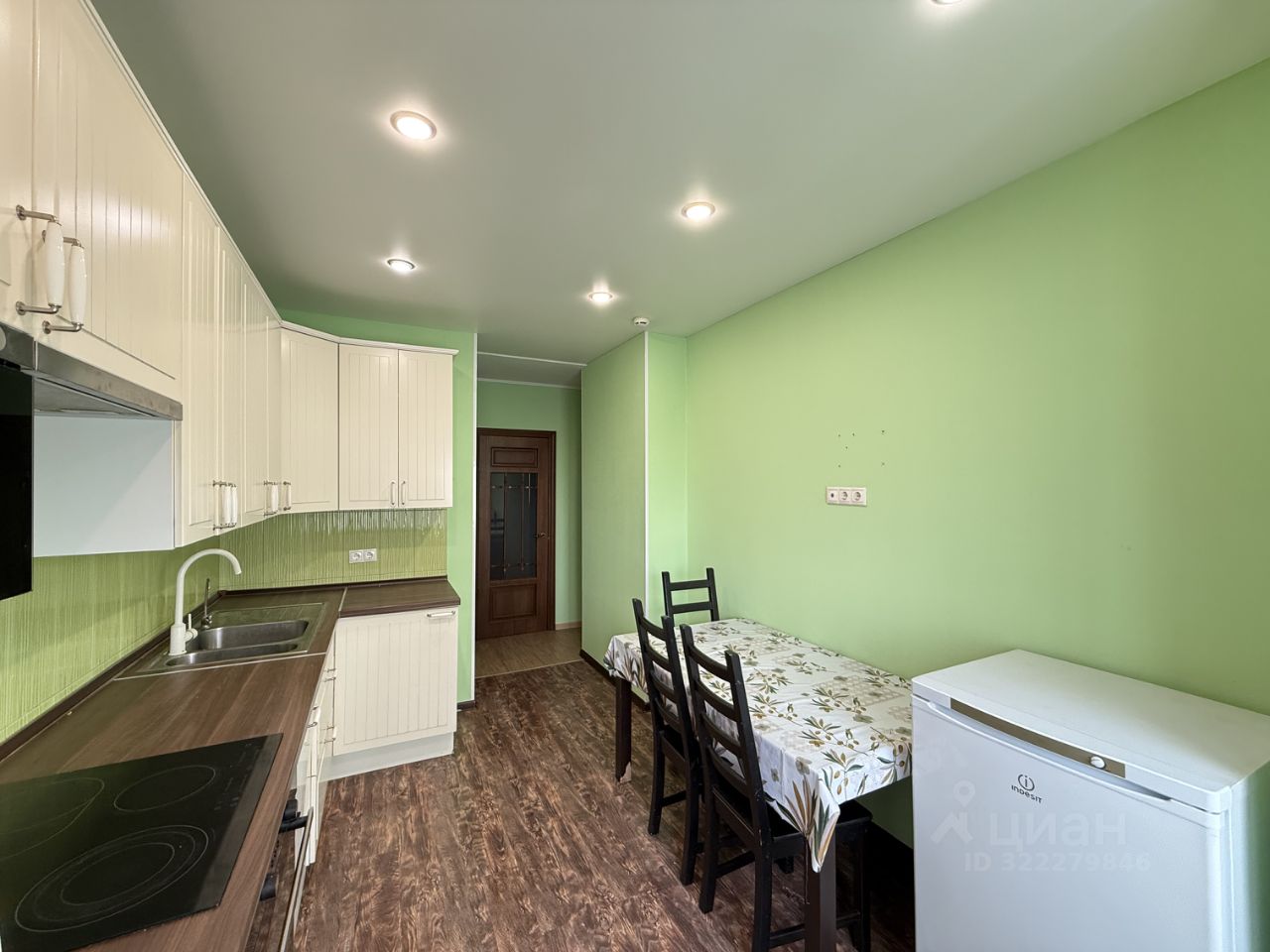 Продажа 2-комн квартиры на вторичном рынке бульвар Маршала Рокоссовского, 6к1