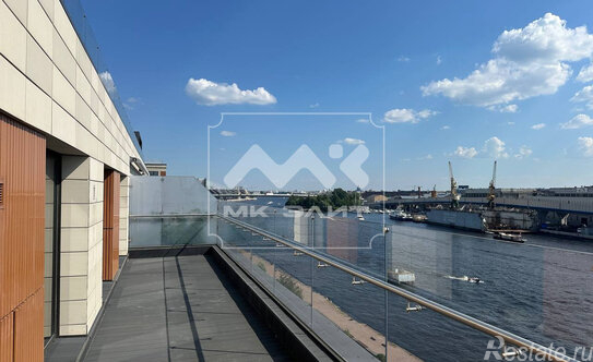 Продажа 3-комн квартиры на вторичном рынке Рентгена ул