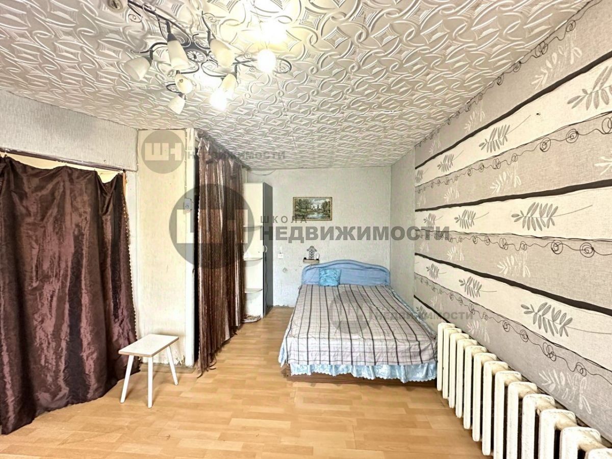 Продажа 1-комн квартиры на вторичном рынке проспект Средний Васильевского острова, 92