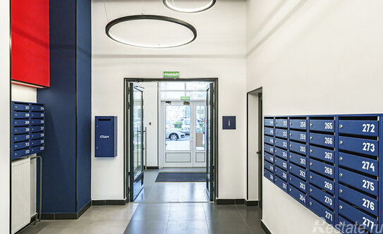 Продажа 3-комн квартиры на вторичном рынке проспект Героев,  д. 27 к1