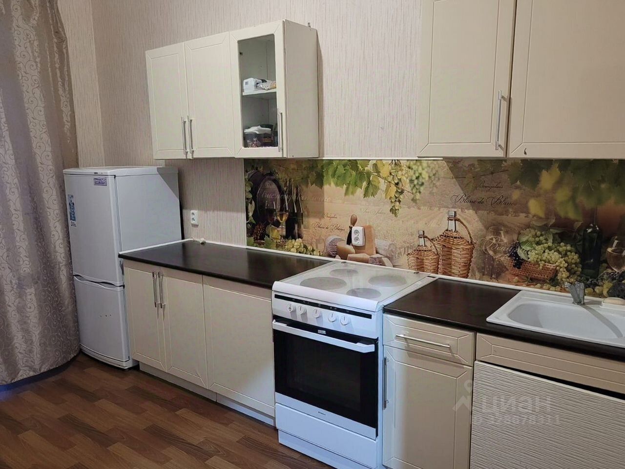 Аренда 1-комн квартиры на вторичном рынке Петергоф, улица Парковая, 20к3с6