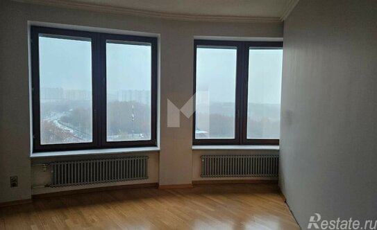 Продажа 5-комн квартиры на вторичном рынке улица Крылатские Холмы,  д. 7 к2