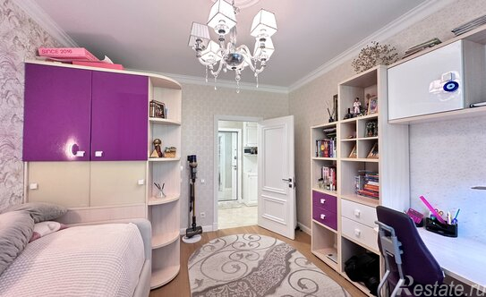 Продажа 2-комн квартиры на вторичном рынке Южное ш,  д. 53 к4