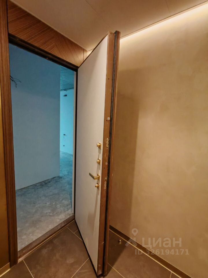 Продажа 2-комн квартиры на вторичном рынке улица Челюскина, 10