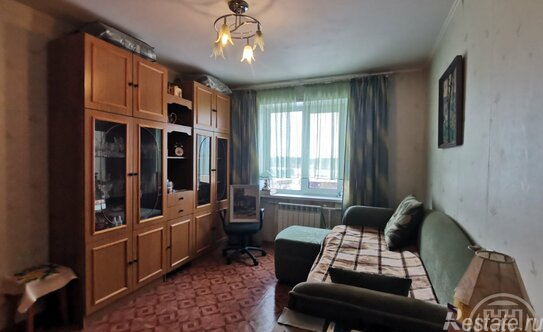 Продажа 2-комн квартиры на вторичном рынке Луга, пр-кт Урицкого,  д. 101