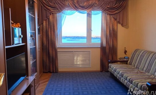 Продажа 3-комн квартиры на вторичном рынке Морская наб,  д. 41 к1