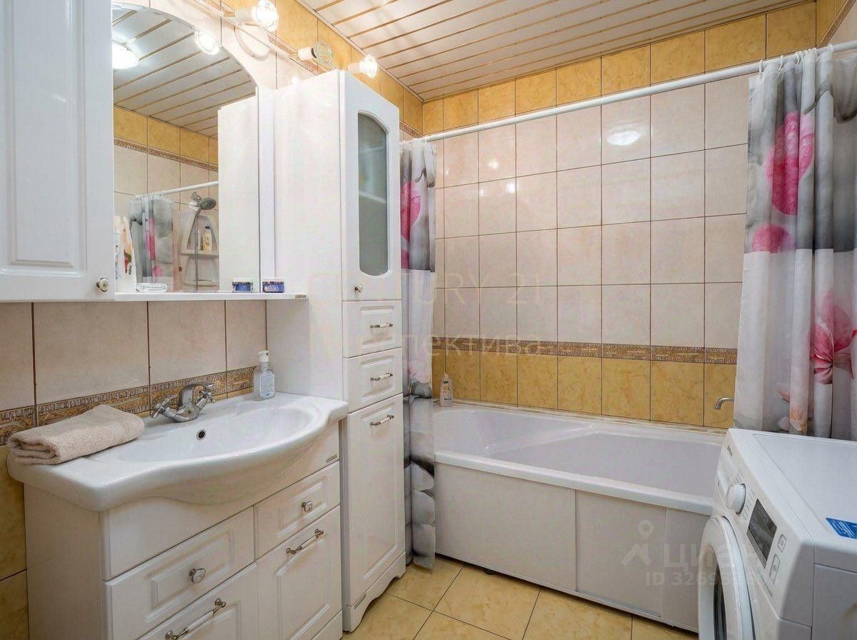 Продажа 3-комн квартиры на вторичном рынке улица Генерала Кузнецова, 18К2