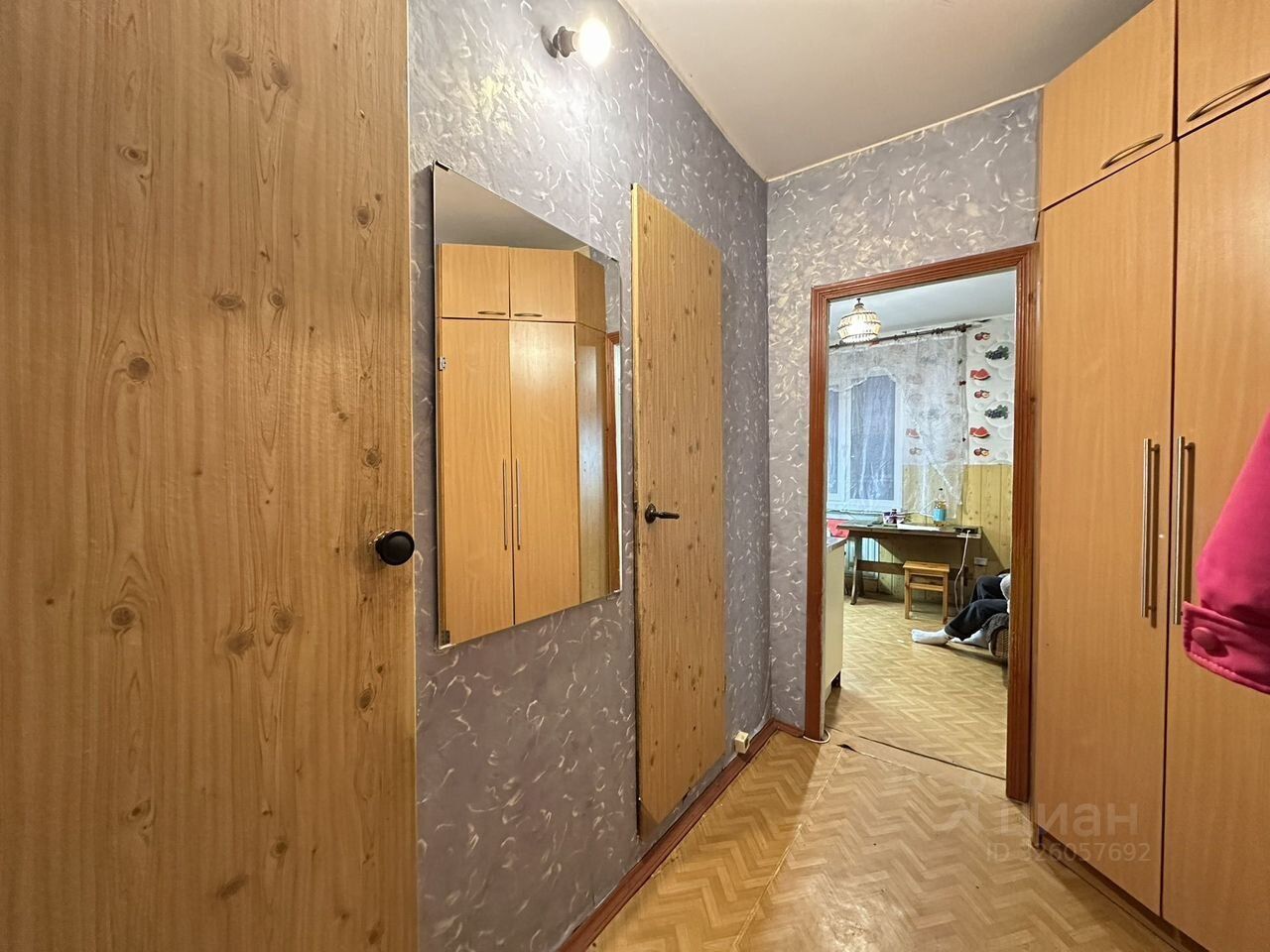 Продажа 1-комн квартиры на вторичном рынке Ленинский проспект, 100К2
