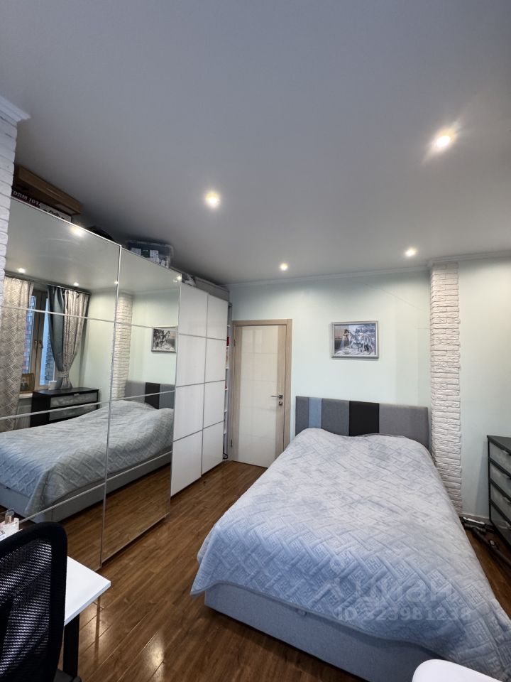 Продажа 3-комн квартиры на вторичном рынке д. Подолино, улица Солнечная, 1