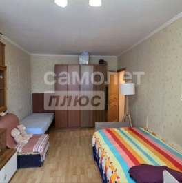 Продажа 1-комн квартиры на вторичном рынке Давыдковская улица,  д. 2 к1