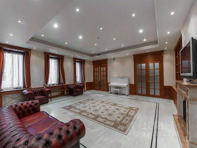Продажа 3-комн квартиры на вторичном рынке Варсонофьевский переулок, 8С3