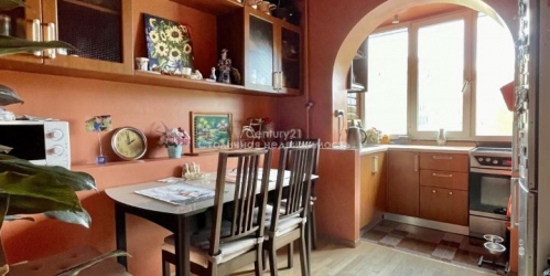 3-комн квартира улица Кошкина,  д. 13 к1