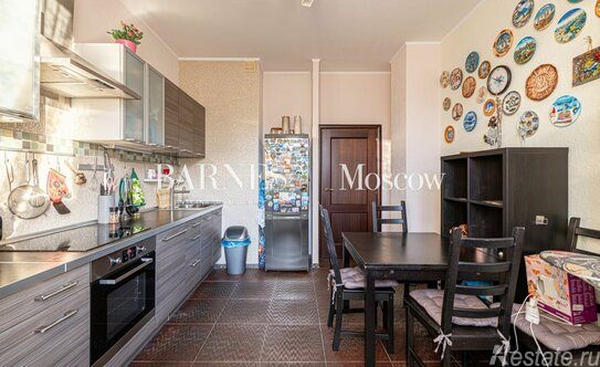 Продажа 2-комн квартиры на вторичном рынке улица Столетова