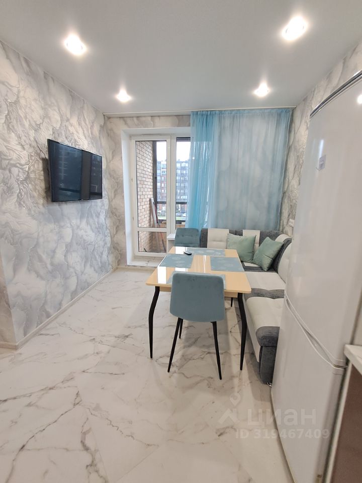 Аренда 2-комн квартиры на вторичном рынке Новоселье городской поселок, улица Адмиралтейская, 6