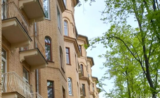 Продажа 2-комн квартиры на вторичном рынке Беговая улица,  д. 15