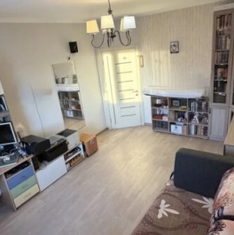 Продажа 1-комн квартиры на вторичном рынке Железнодорожный, ул Андрея Белого,  д. 3