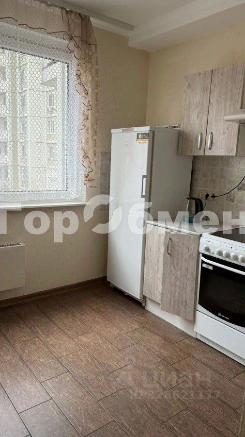 Аренда 2-комн квартиры на вторичном рынке улица Верхние Поля, 36К2