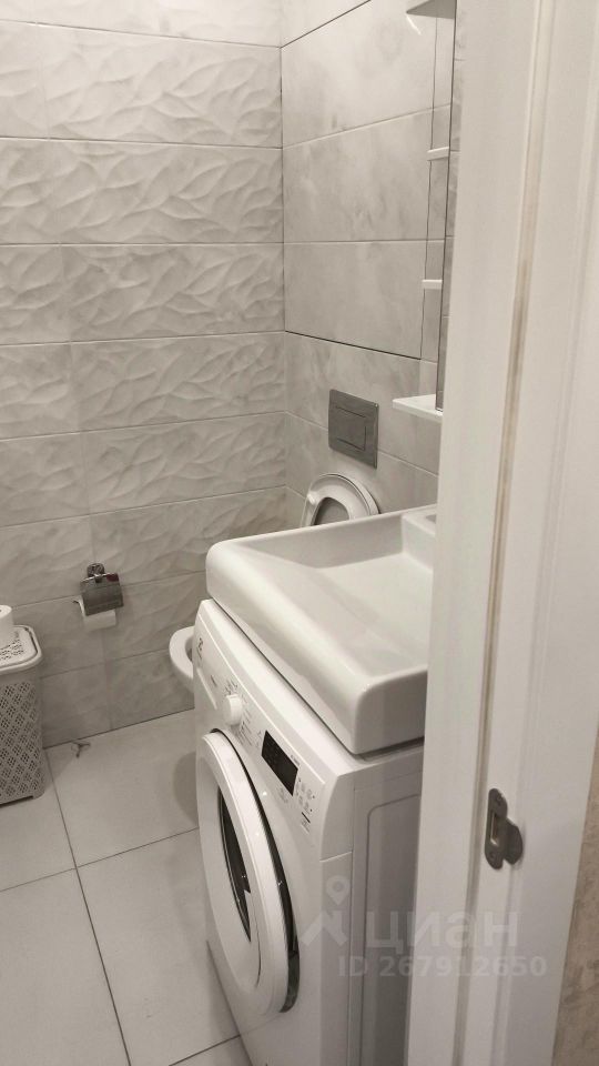 Аренда 1-комн квартиры на вторичном рынке улица Анны Ахматовой, 11к1