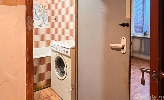 Продажа 1-комн квартиры на вторичном рынке Караваевская улица,  д. 40 к1