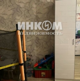 Продажа 3-комн квартиры на вторичном рынке Сходня, 2-й Мичуринский тупик,  д. 16