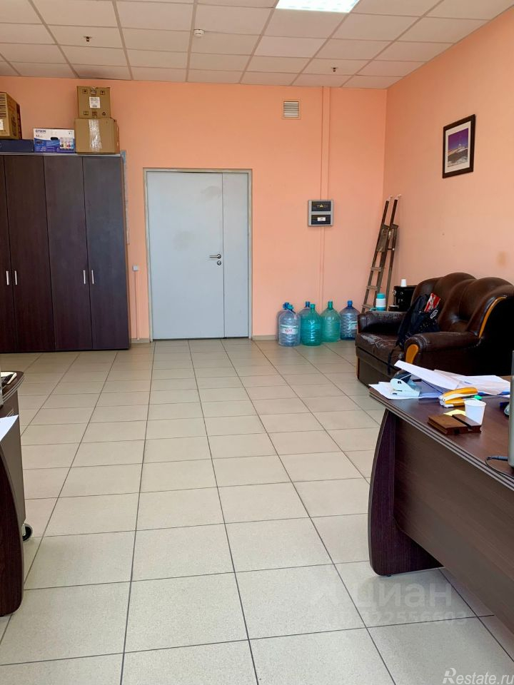 Продажа офиса Ленинский пр-кт,  д. 153